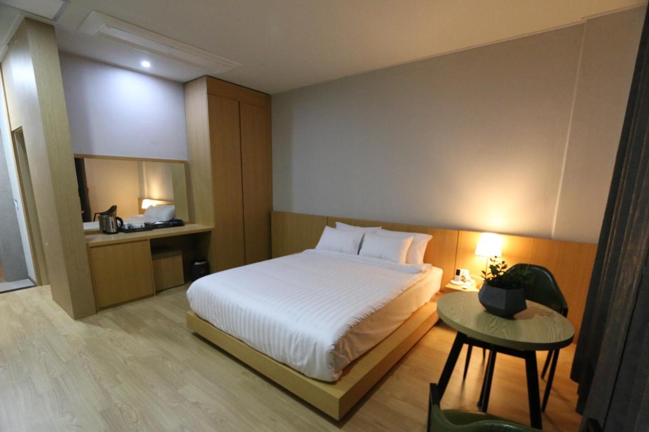 Wanju Daedunsan Hotel מראה חיצוני תמונה